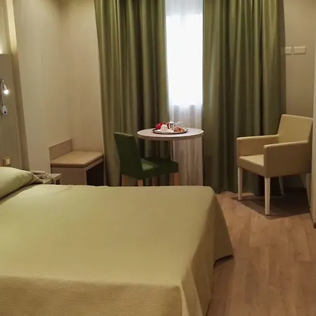 Hotel Alexander 4*