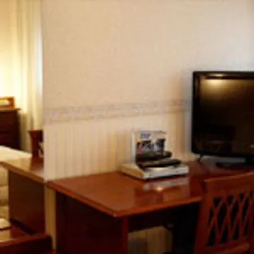 Alexander Ξενοδοχείο Τσεζένα