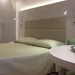 Alexander 4*