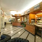 Hotel Alexander 4*