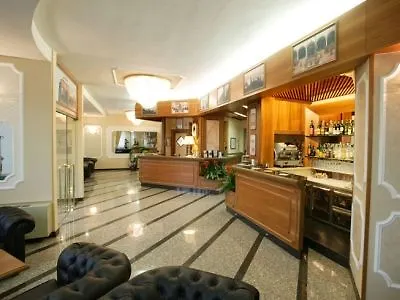 Hotel Alexander 4*